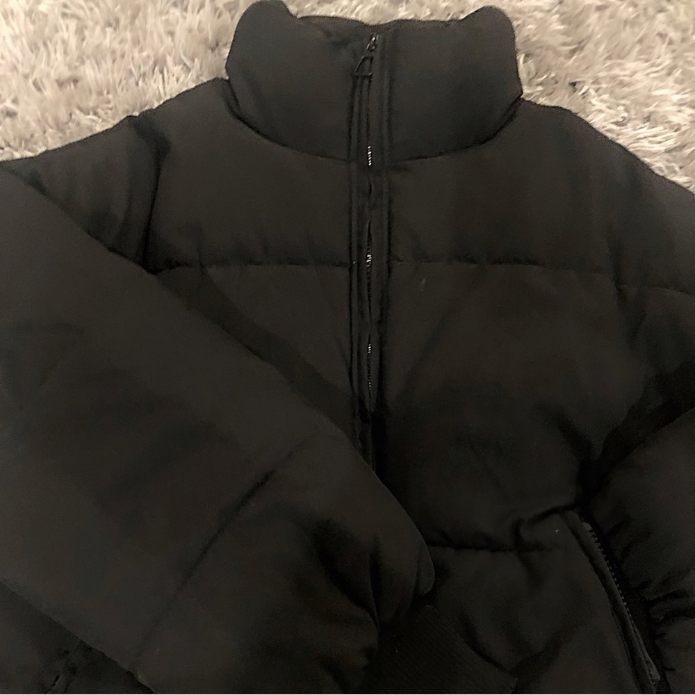 black puffer jacket